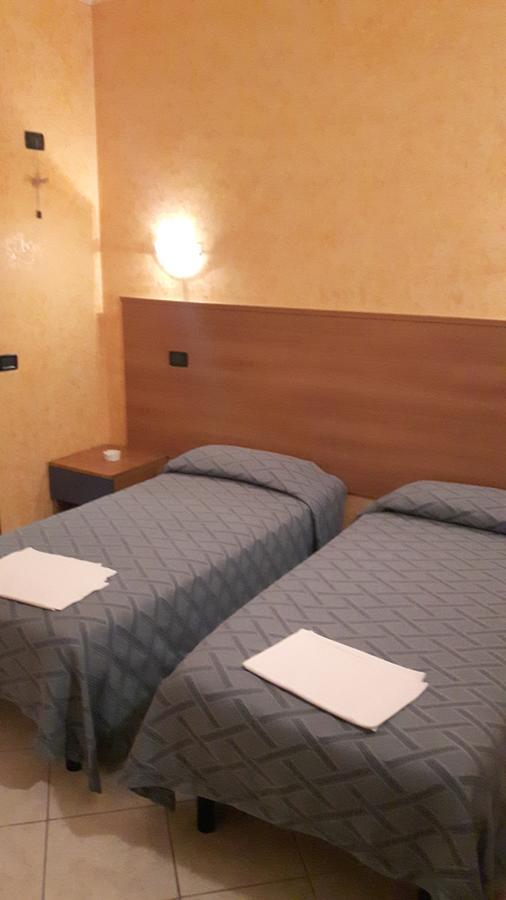 Hotel Armida Castenedolo ภายนอก รูปภาพ
